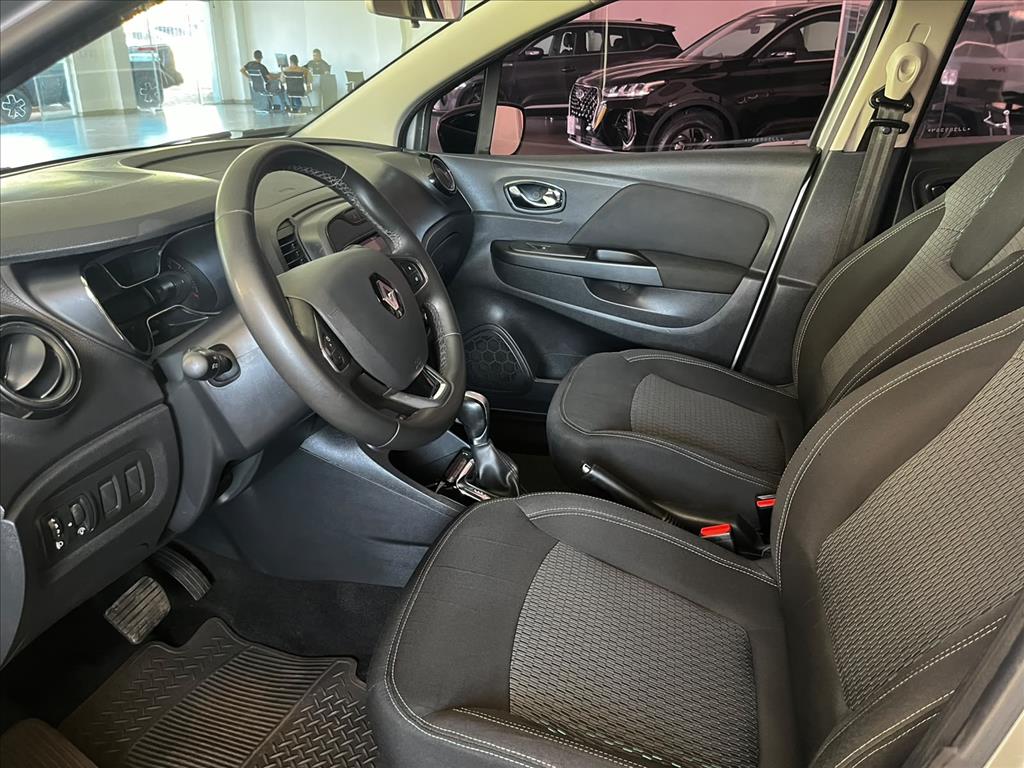 Renault-CAPTUR-1.6 16V SCE FLEX LIFE X-TRONIC