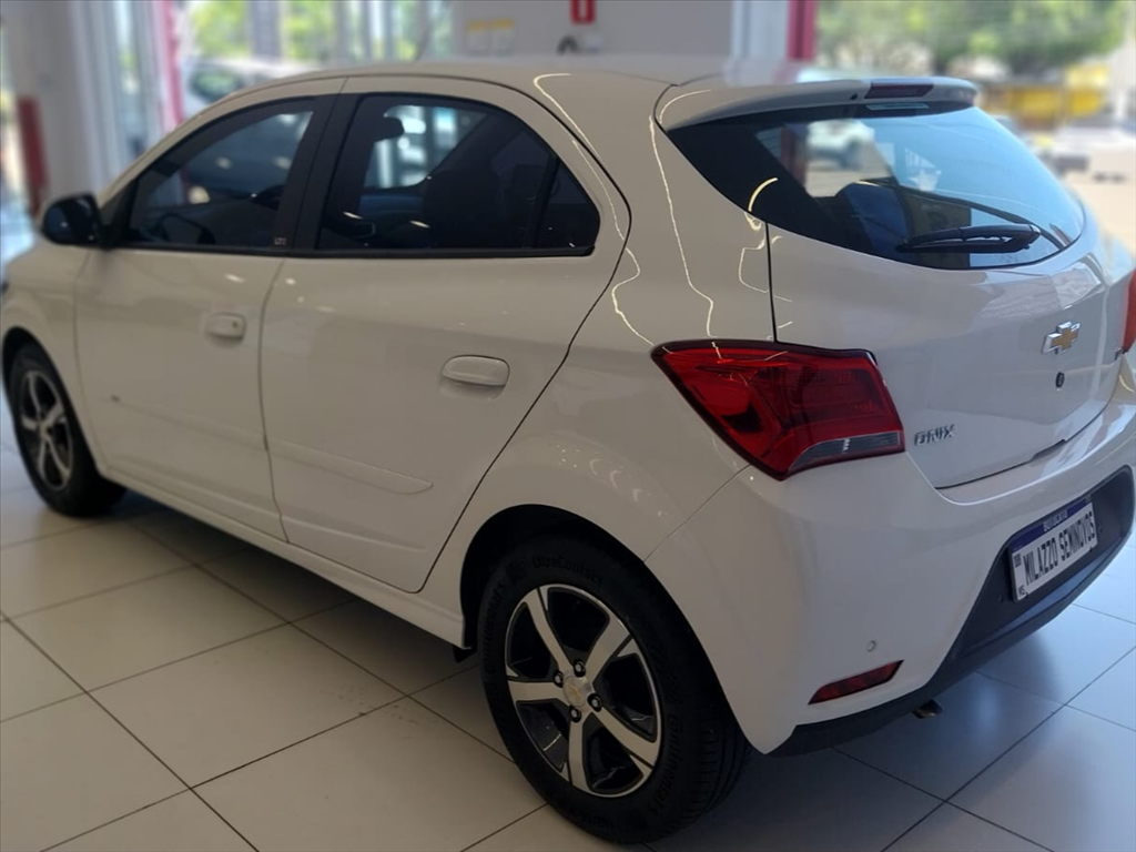 ONIX 1.4 MPFI LTZ 8V FLEX 4P AUTOMÁTICO6