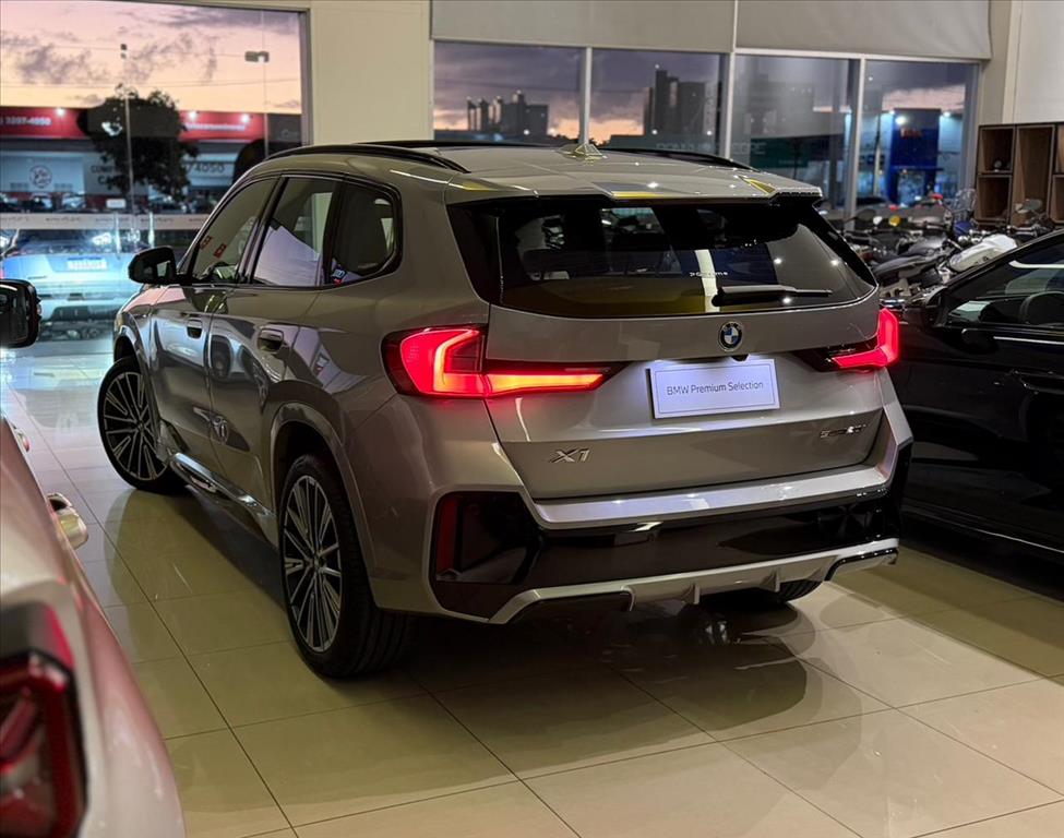 X1 2.0 16V TURBO GASOLINA SDRIVE20I M SPORT STEPTRONIC8