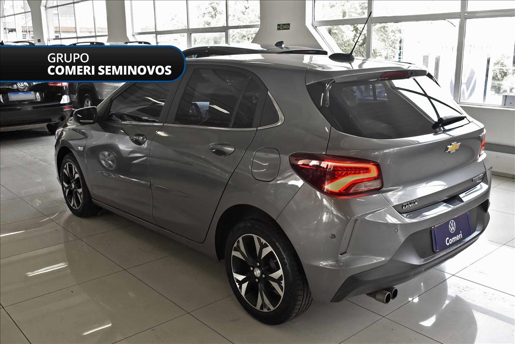 ONIX 1.0 TURBO FLEX PREMIER AUTOMÁTICO2