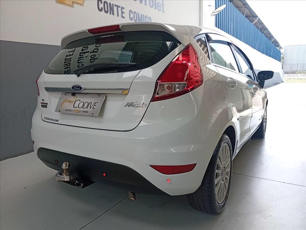 FIESTA 1.6 TITANIUM HATCH 16V FLEX 4P POWERSHIFT2