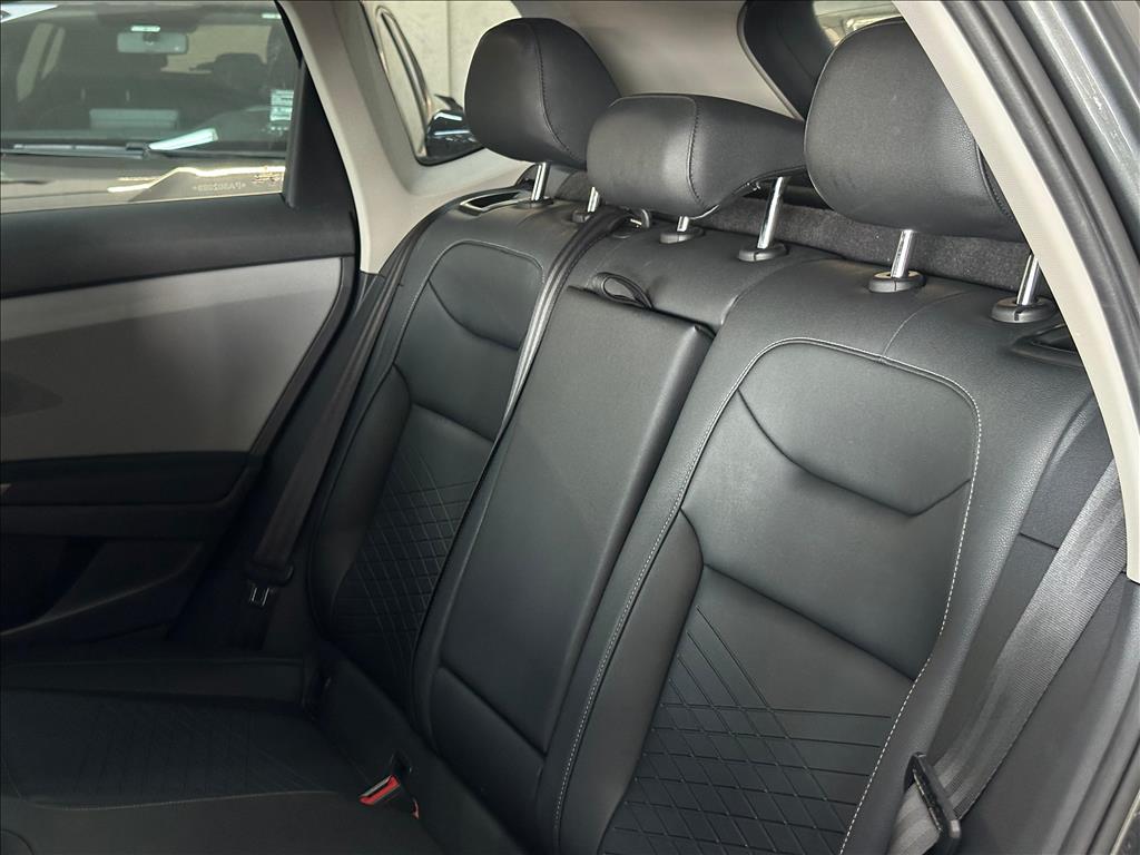 TAOS 1.4 250 TSI TOTAL FLEX COMFORTLINE AUTOMÁTICO8