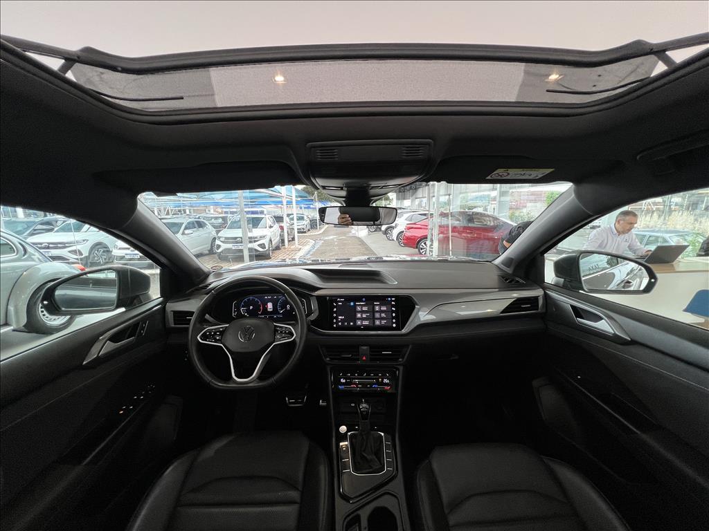 TAOS 1.4 250 TSI TOTAL FLEX HIGHLINE AUTOMÁTICO11