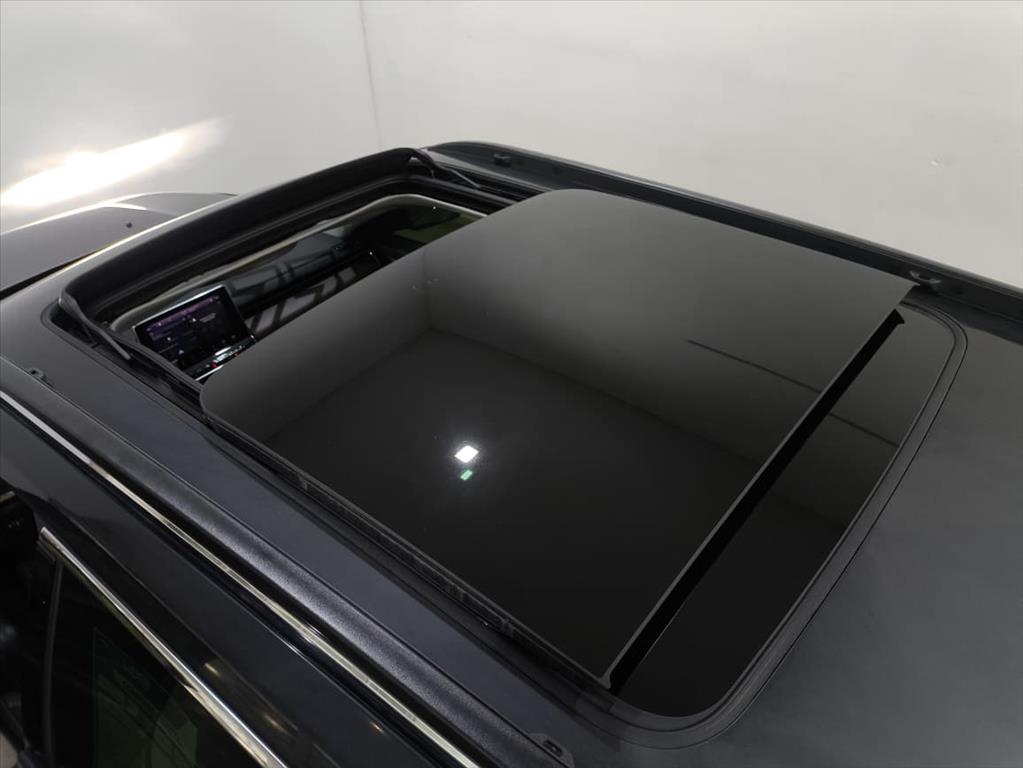 COMPASS 2.0 TD350 TURBO DIESEL LIMITED AT98