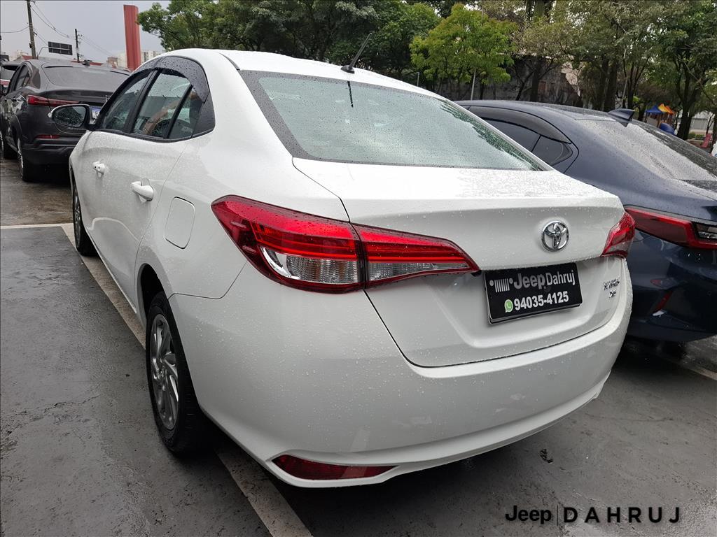 YARIS 1.5 16V FLEX SEDAN XS CONNECT MULTIDRIVE4