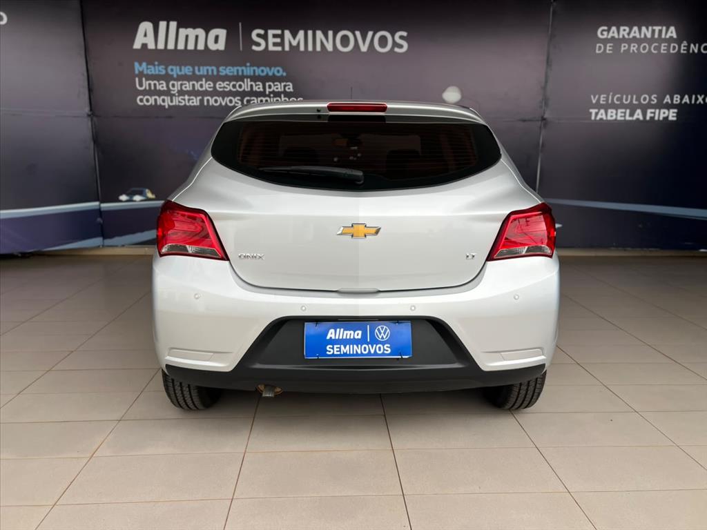 ONIX 1.0 MPFI LT 8V FLEX 4P MANUAL7