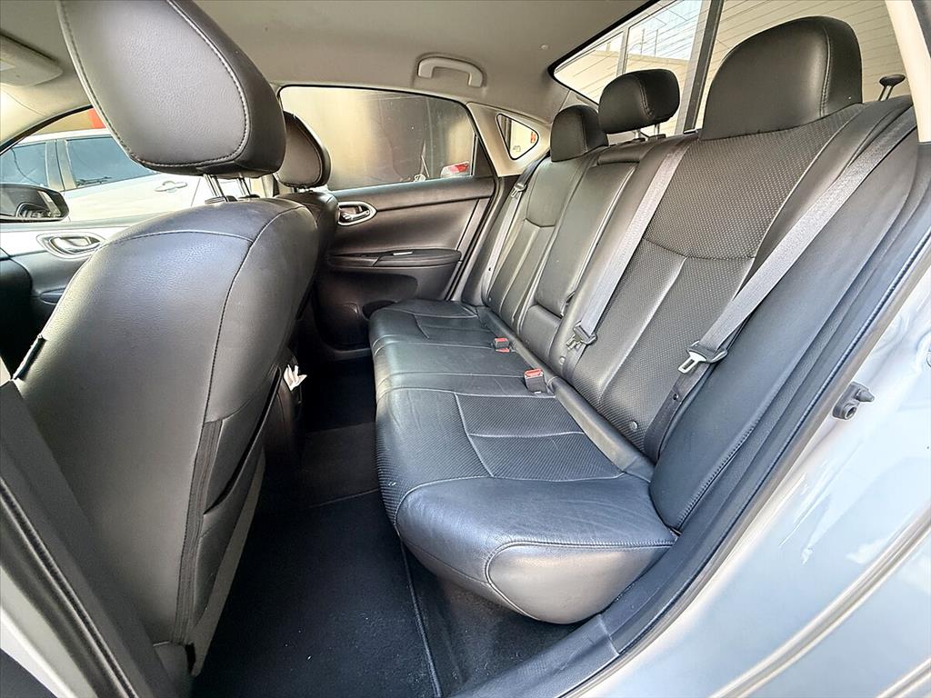 Nissan Sentra - 2.0 SL 16V FLEX 4P AUTOMÁTICO