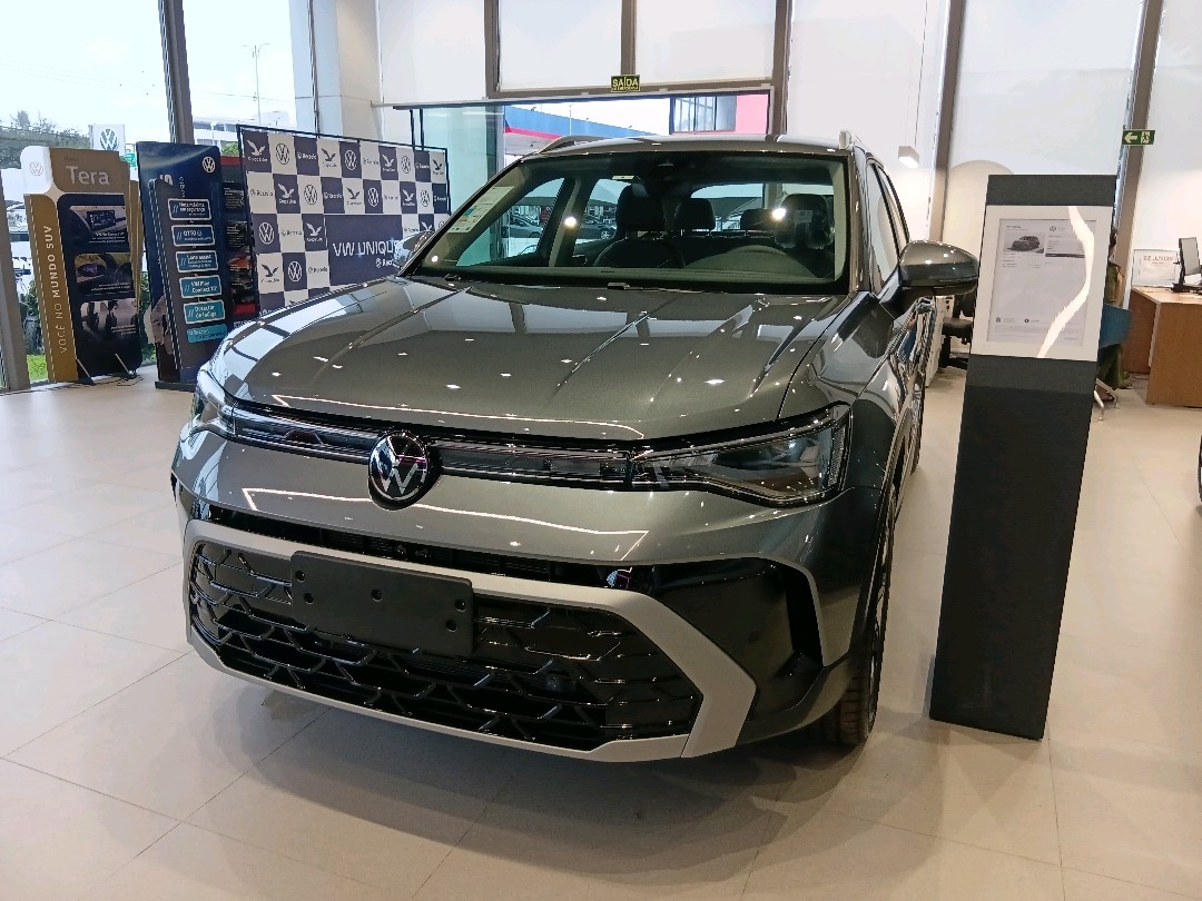 TAOS 1.4 250 TSI TOTAL FLEX HIGHLINE AUTOMÁTICO1