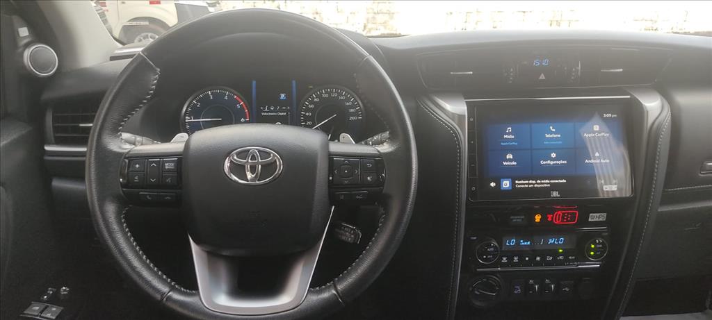 HILUX SW4 2.8 D-4D TURBO DIESEL SRX PLATINUM 7L 4X4 AUTOMÁTICO14
