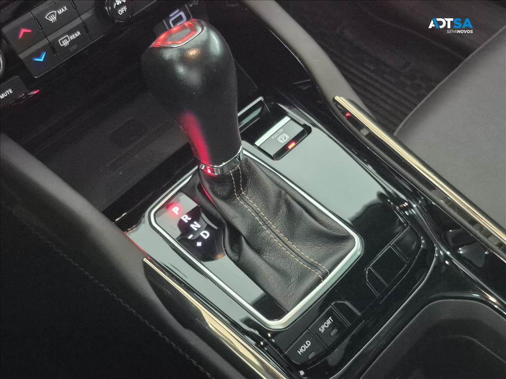 JEEP COMMANDER 1.3 T270 TURBO FLEX OVERLAND AT6