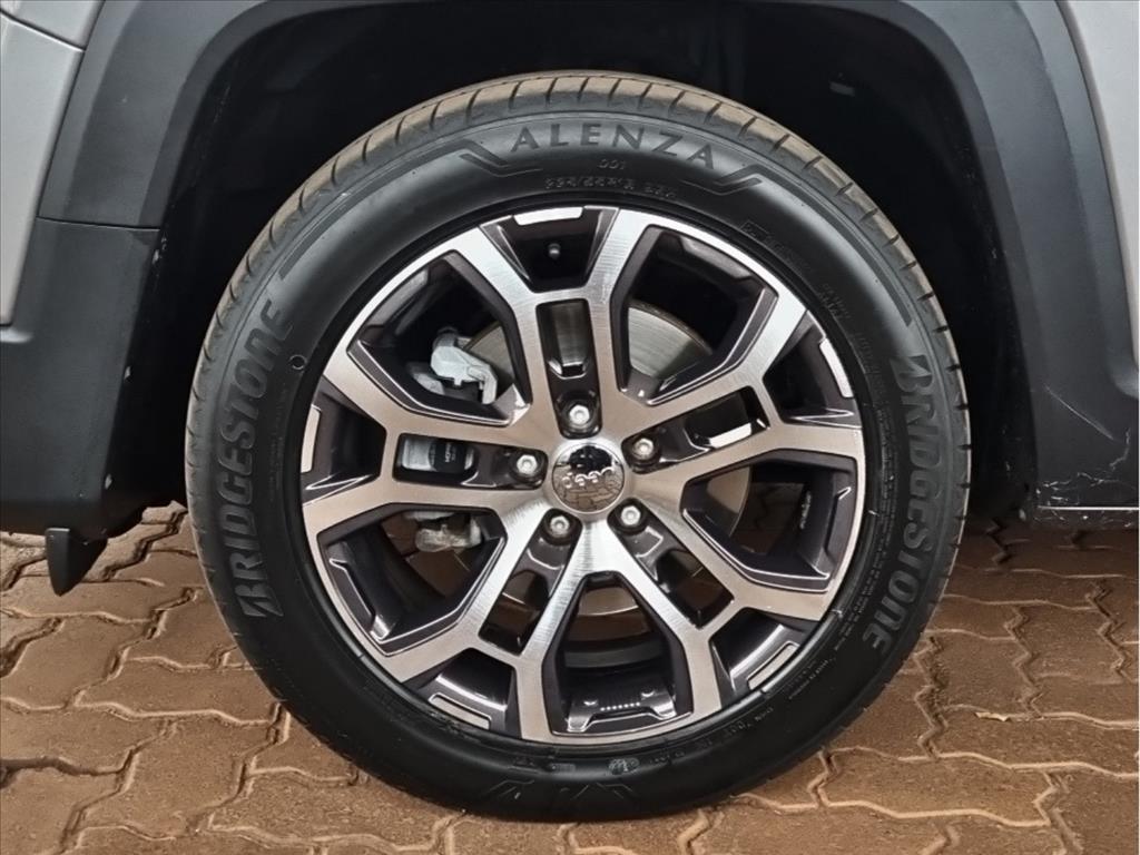 RENEGADE 1.3 T270 TURBO FLEX LONGITUDE AT68