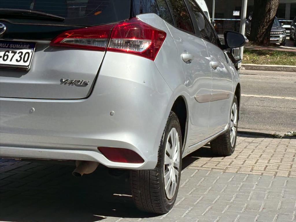 YARIS 1.3 16V FLEX XL LIVE MULTIDRIVE12
