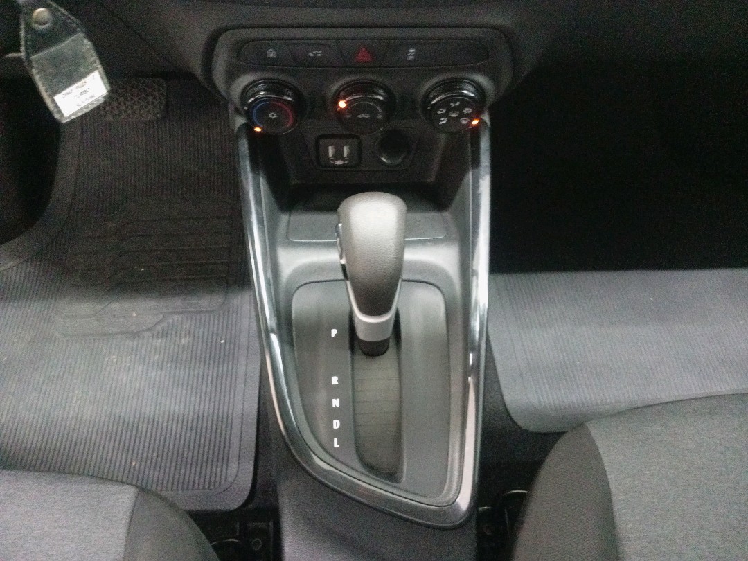 ONIX PLUS 1.0 TURBO FLEX AUTOMÁTICO11