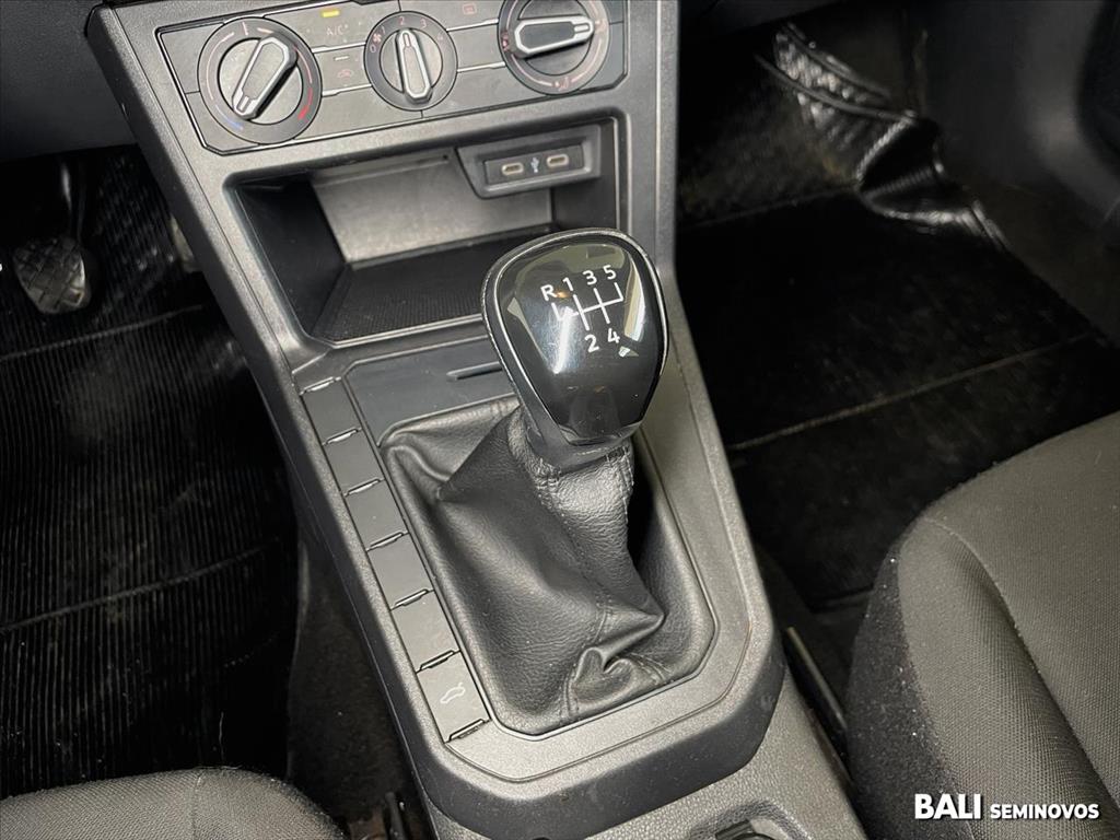 POLO 1.0 MPI TRACK MANUAL8