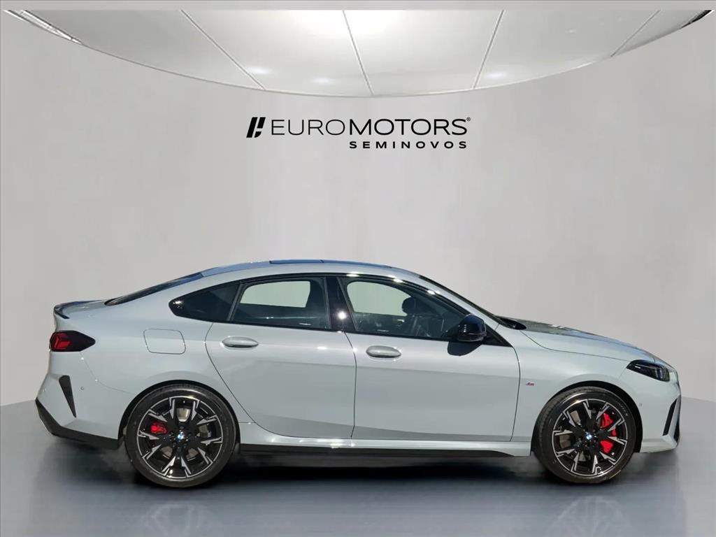 BMW-M235i-2.0 16V TURBO GASOLINA XDRIVE GRAN COUPÉ STEPTRONIC