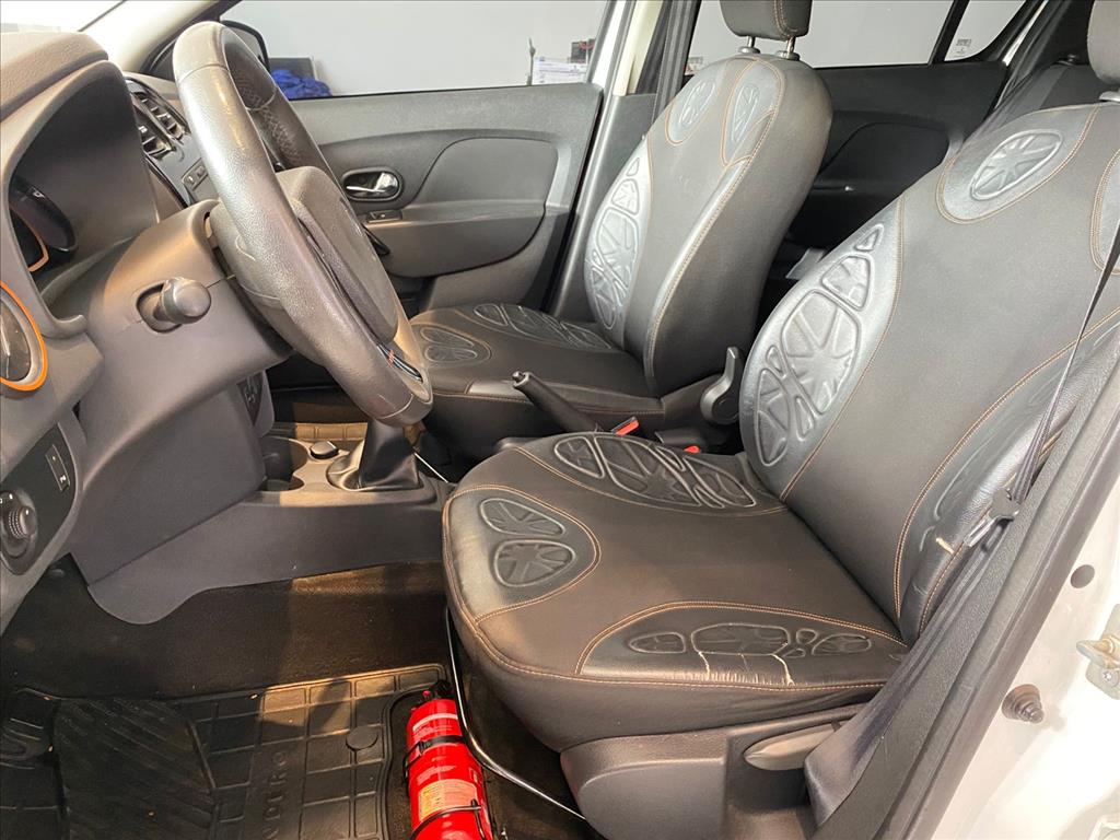 SANDERO 1.6 STEPWAY 8V FLEX 4P MANUAL6