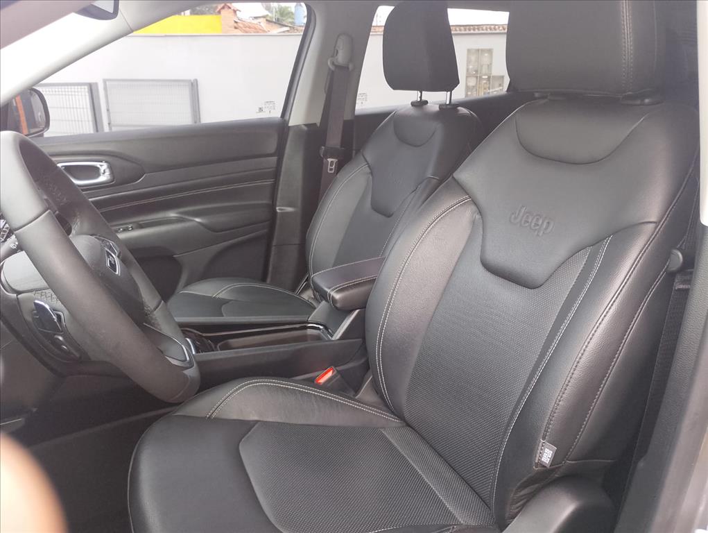 COMPASS 1.3 T270 TURBO FLEX LONGITUDE AT61