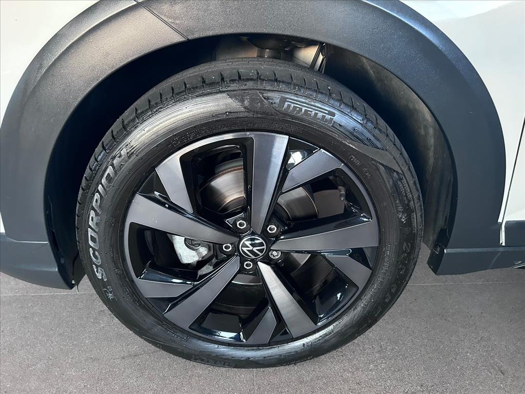 NIVUS 1.0 200 TSI TOTAL FLEX HIGHLINE AUTOMÁTICO10