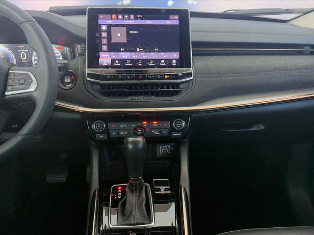 COMMANDER 1.3 T270 TURBO FLEX LIMITED AT612