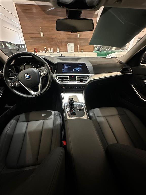 320i 2.0 16V TURBO GASOLINA GP AUTOMÁTICO