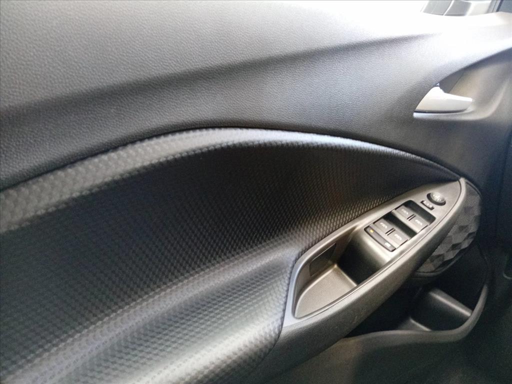 ONIX 1.0 TURBO FLEX LTZ AUTOMÁTICO