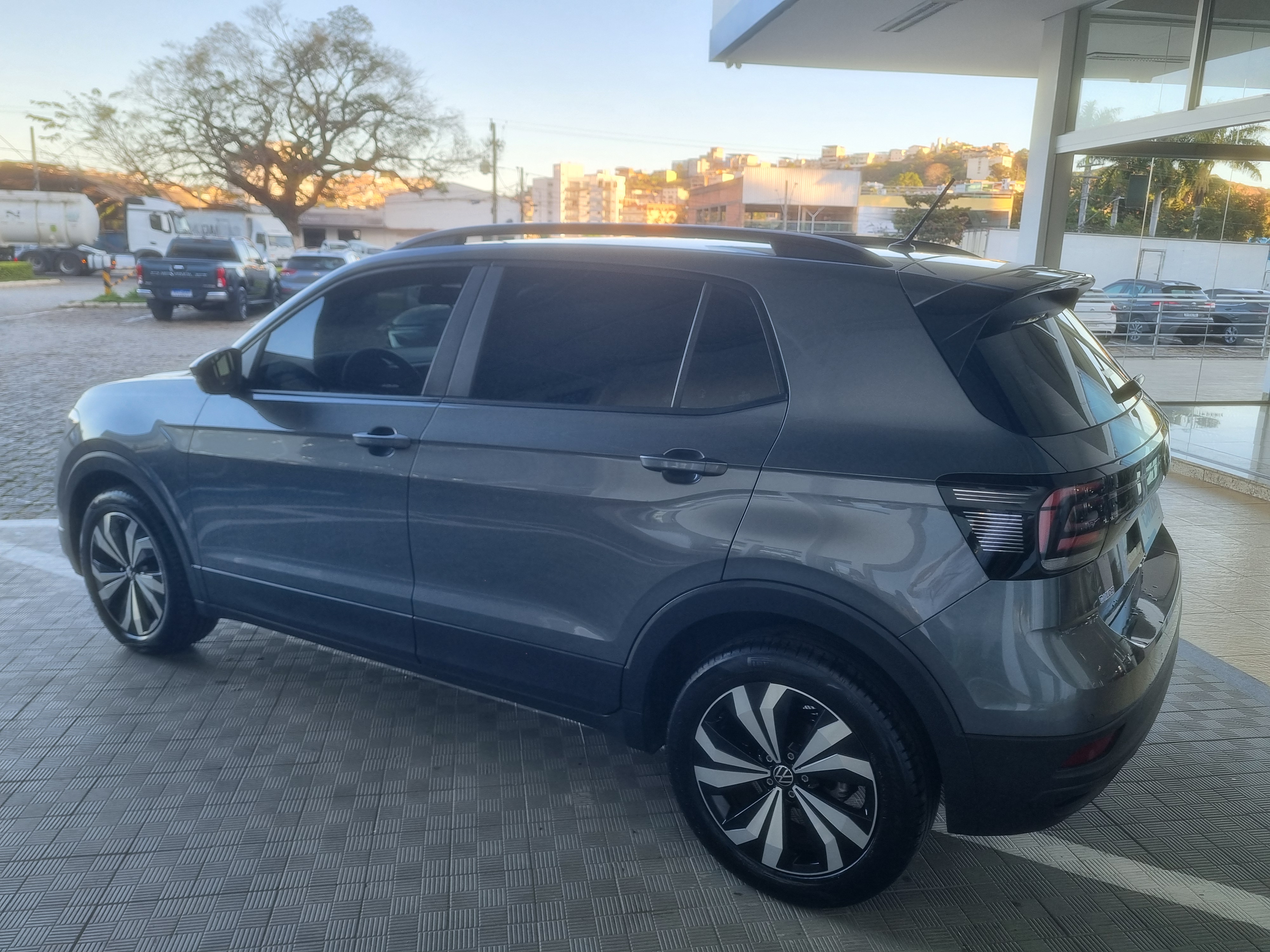 T-CROSS 1.0 200 TSI TOTAL FLEX AUTOMÁTICO1