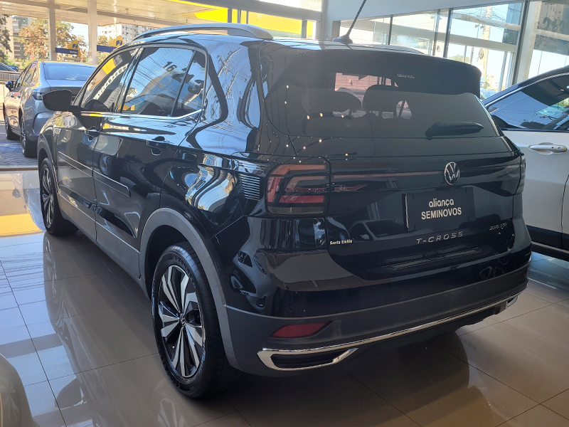 T-CROSS 1.4 250 TSI TOTAL FLEX HIGHLINE AUTOMÁTICO5