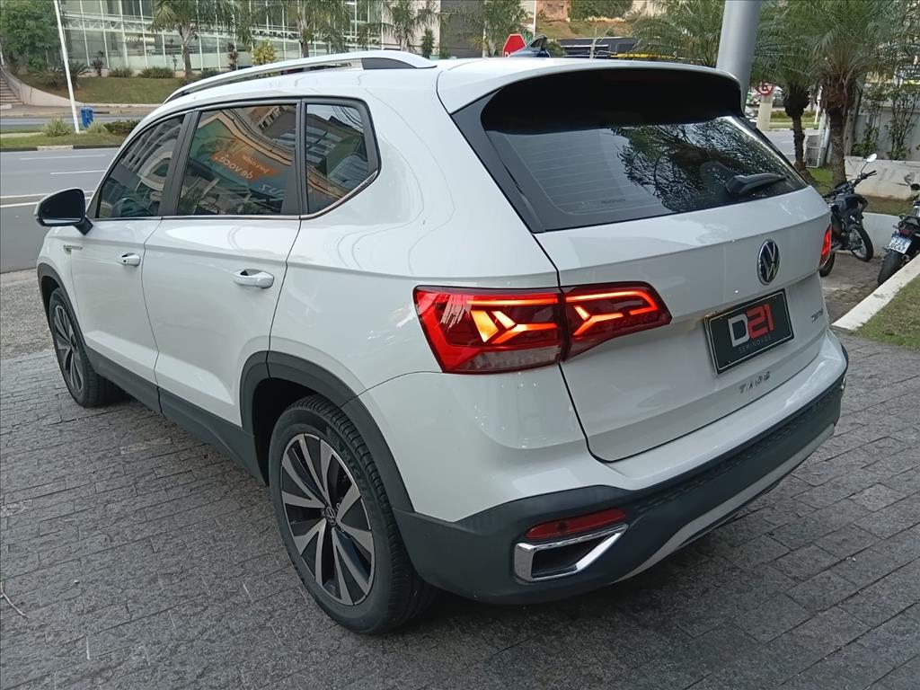 VW - Volkswagen-TAOS-1.4 250 TSI TOTAL FLEX HIGHLINE AUTOMÁTICO