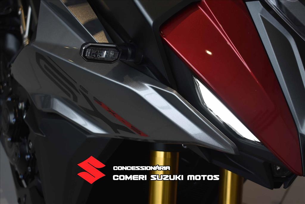 GSX-S 1000GT ABS1 GSX-S 1000GT ABS1