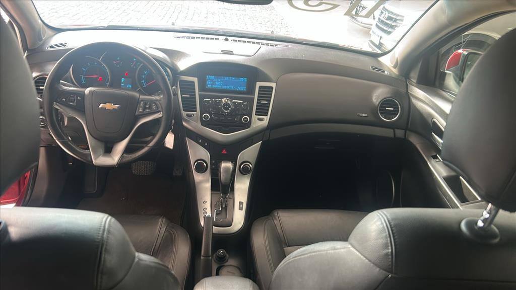 CRUZE 1.8 LT 16V FLEX 4P MANUAL11