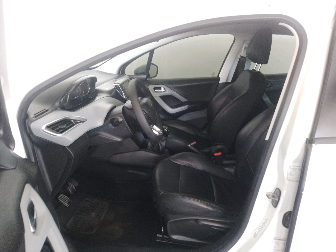 Peugeot-208-1.5 ACTIVE PACK 8V FLEX 4P MANUAL
