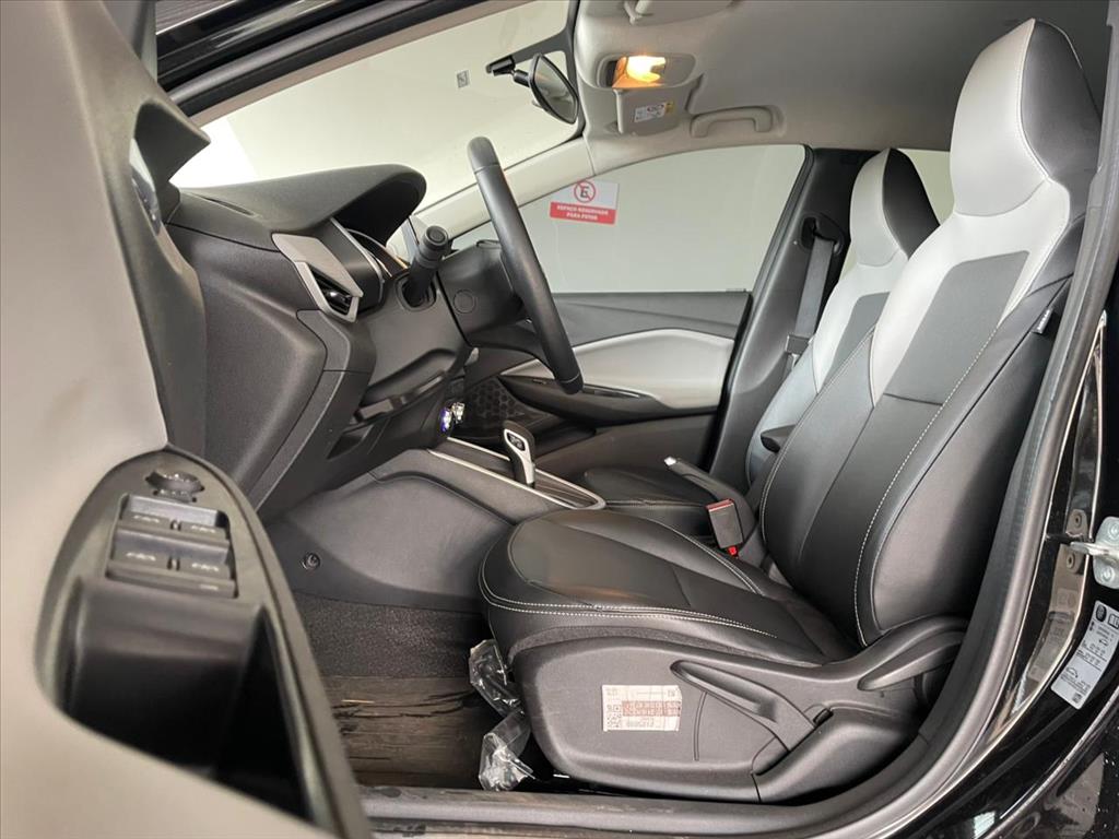 ONIX 1.0 TURBO FLEX PREMIER AUTOMÁTICO4