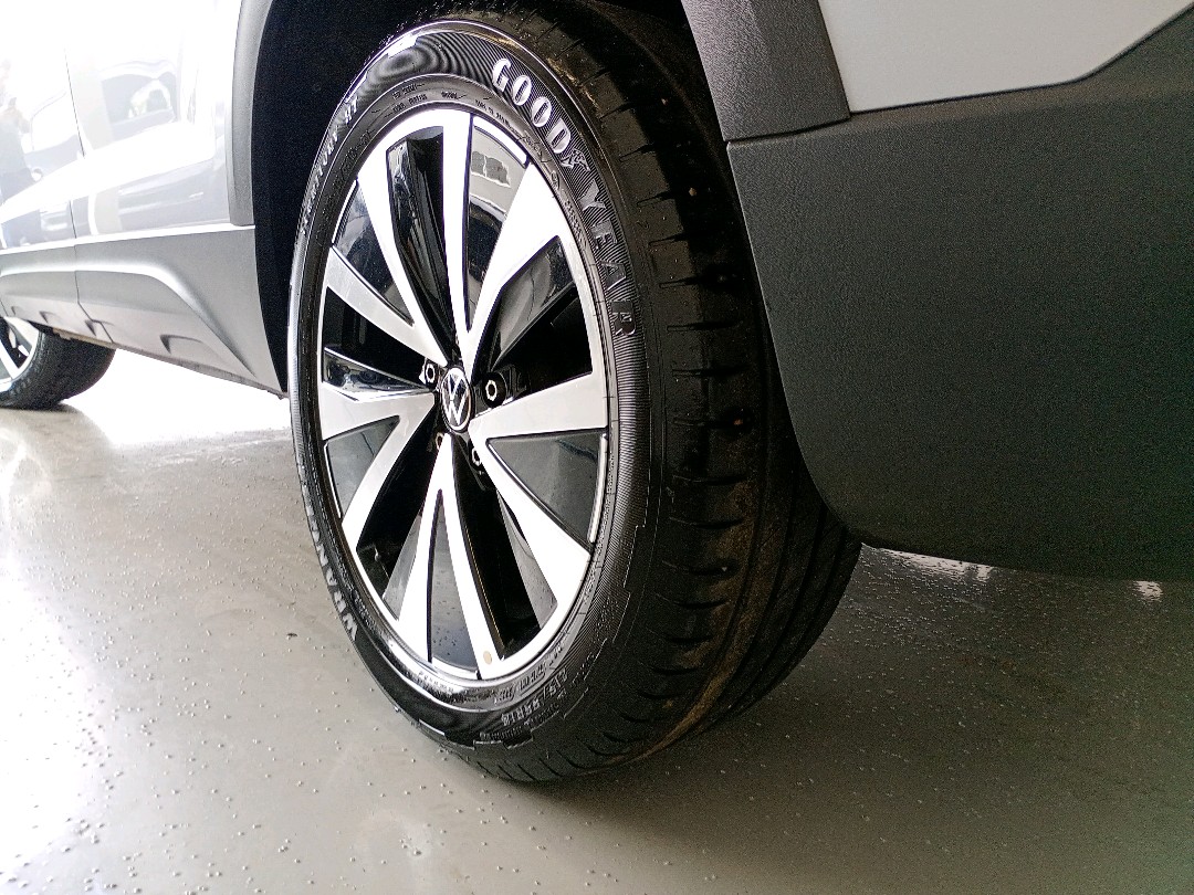 TAOS 1.4 250 TSI TOTAL FLEX COMFORTLINE AUTOMÁTICO10