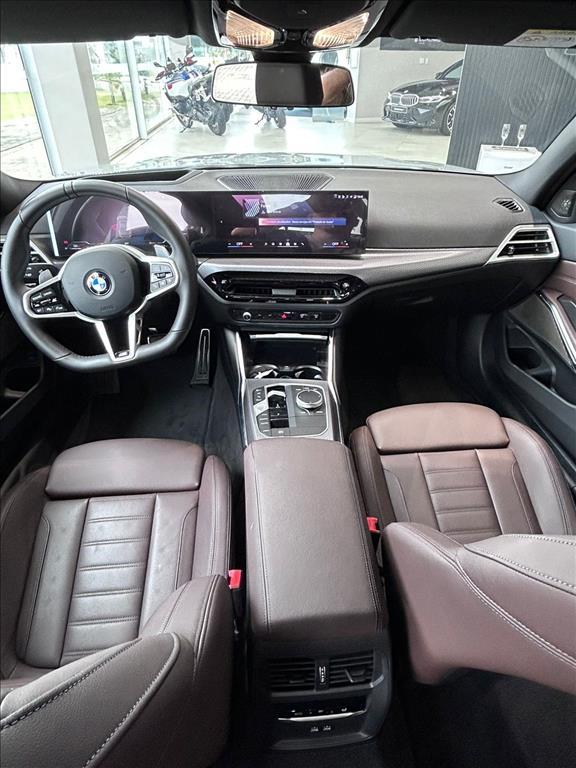 BMW-320i-2.0 16V TURBO FLEX M SPORT AUTOMÁTICO