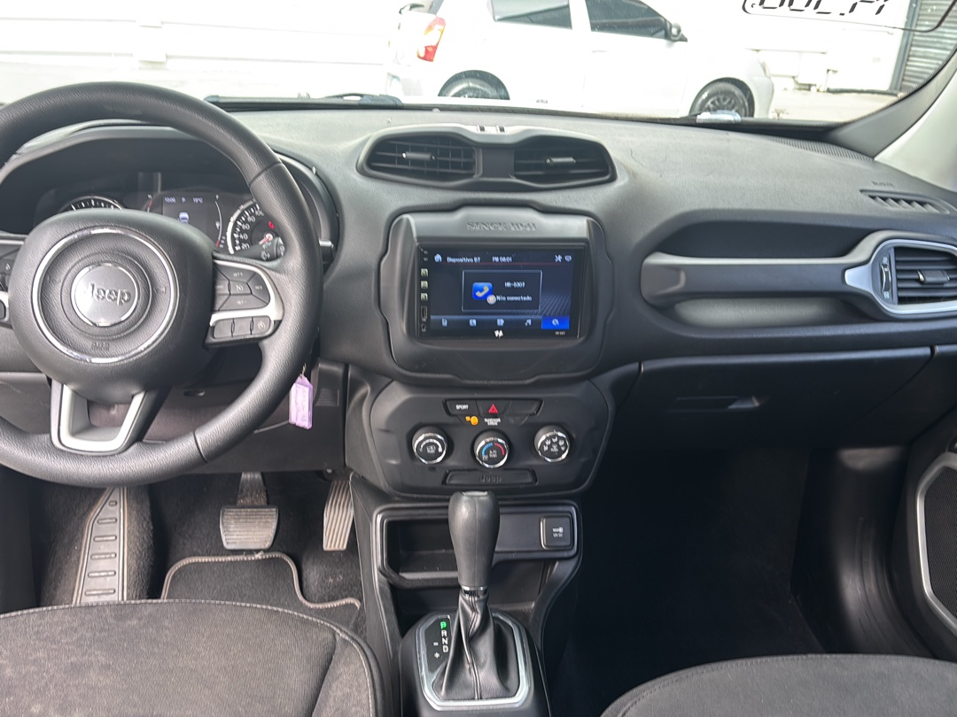RENEGADE 1.8 16V FLEX STD 4P AUTOMÁTICO8