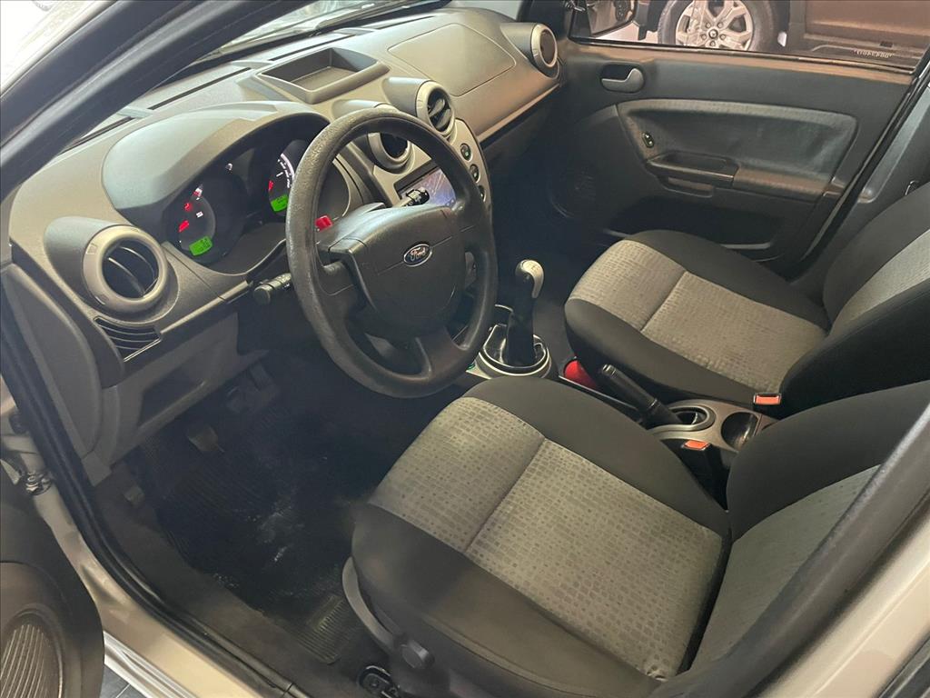 FIESTA 1.6 SE SEDAN 16V FLEX 4P MANUAL8
