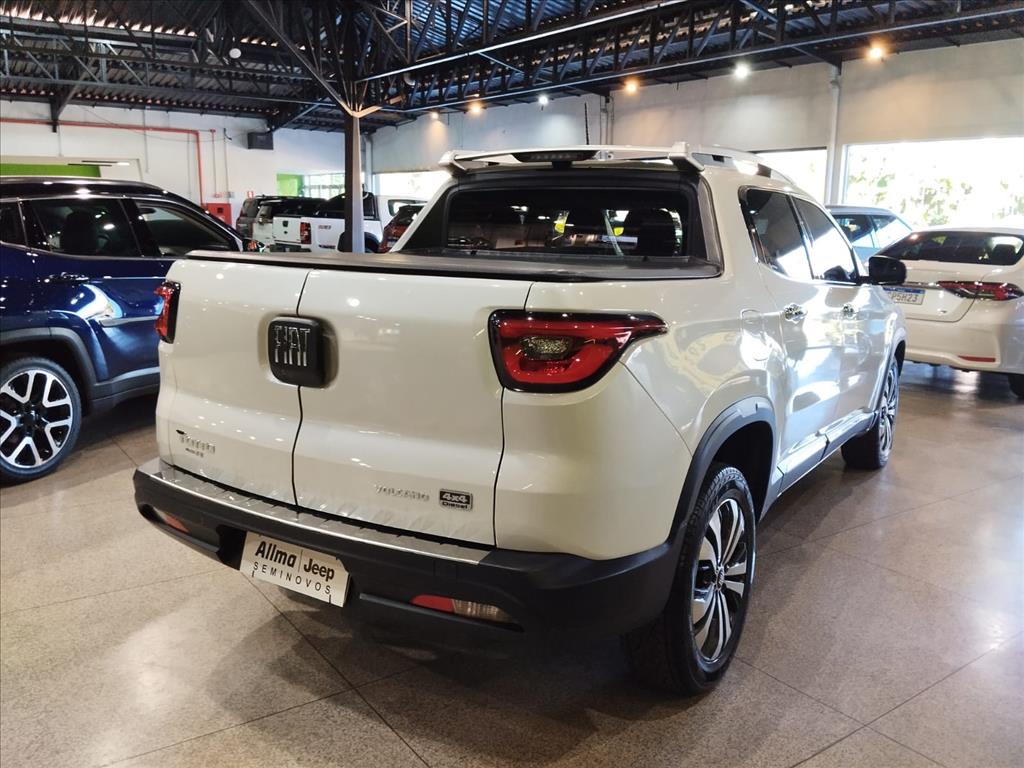 TORO 2.0 16V TURBO DIESEL VOLCANO 4WD AT94