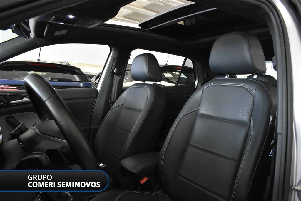 2024 VOLKSWAGEN T-CROSS 1.4 250 TSI TOTAL FLEX HIGHLINE AUTOMÁTICO