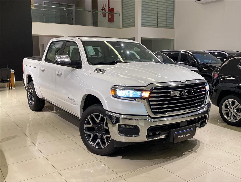 1500 3.0 HURRICANE 6 BITURBO GASOLINA LARAMIE CD 4X4 AUTOMÁTICO