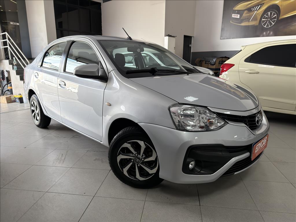 TOYOTA ETIOS