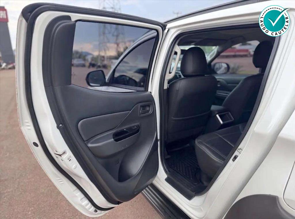 L200 TRITON 2.4 16V TURBO DIESEL SPORT GLS CD 4P 4X4 AUTOMÁTICO13