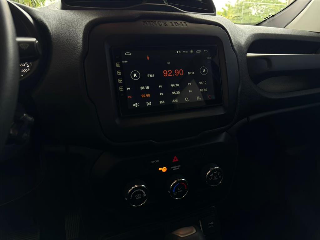 RENEGADE 1.8 16V FLEX 4P AUTOMÁTICO11