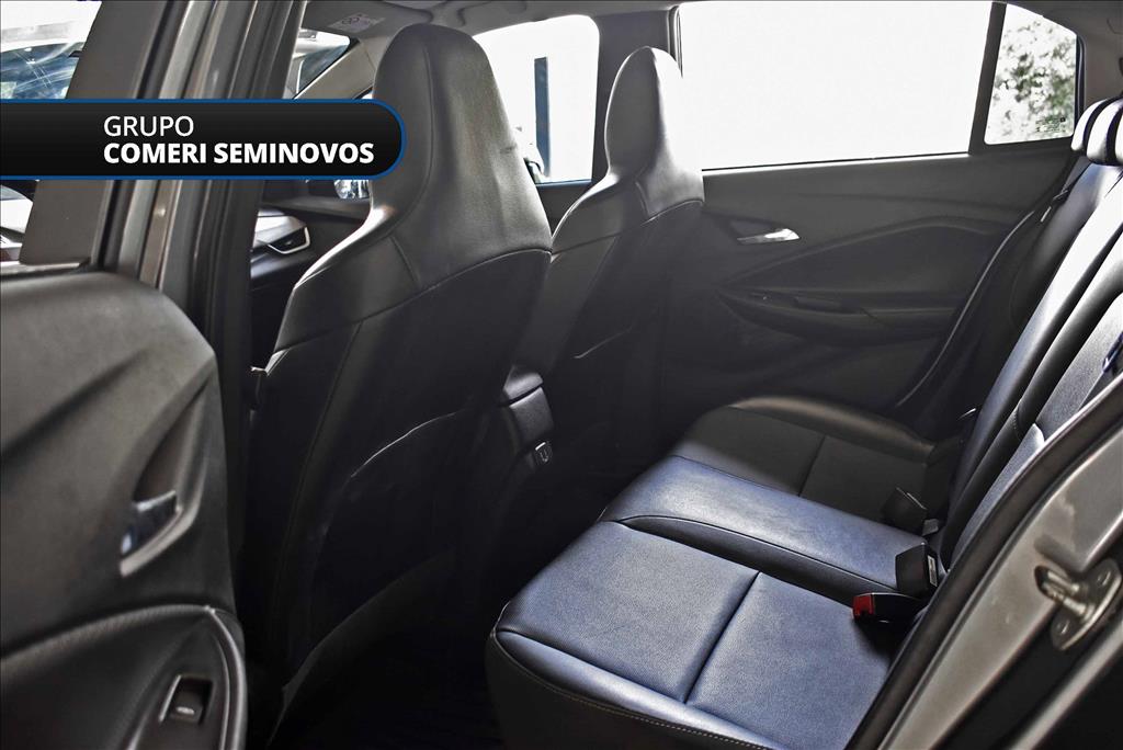 ONIX 1.0 TURBO FLEX PREMIER AUTOMÁTICO8