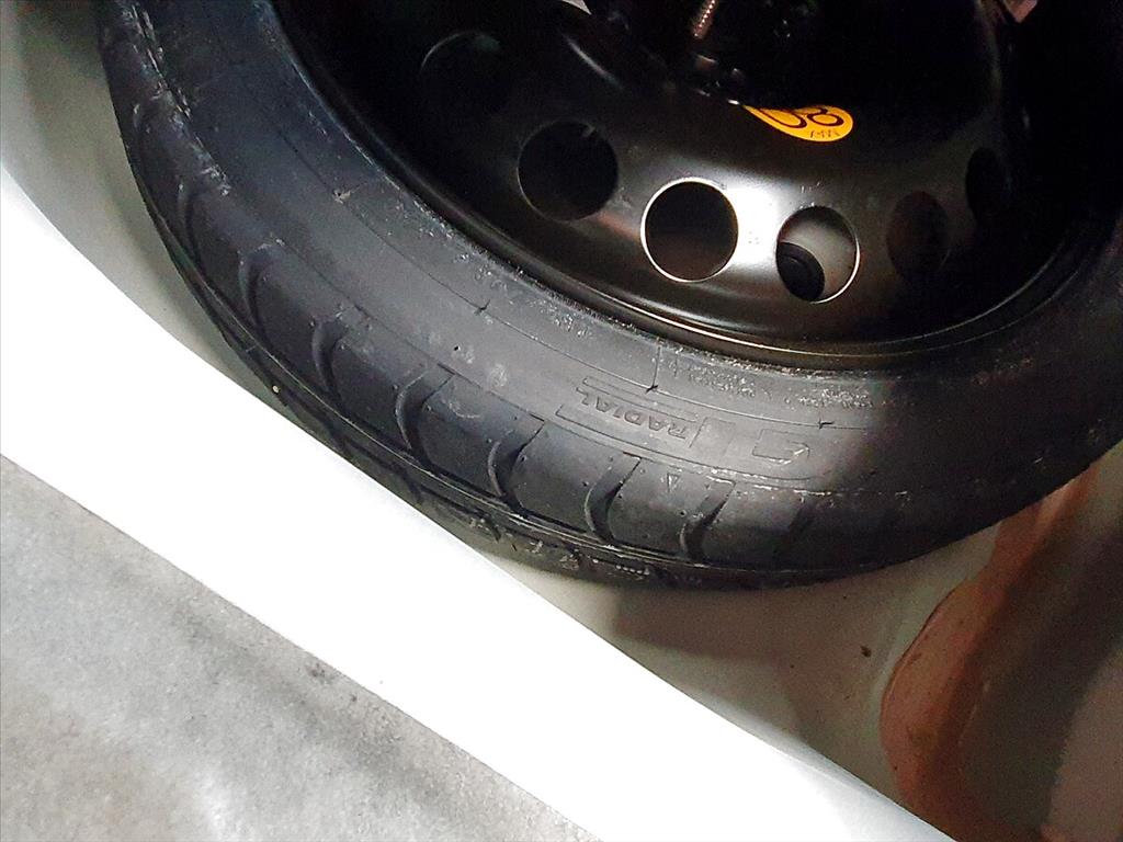 Chevrolet Onix - 1.4 MPFI ACTIV 8V FLEX 4P AUTOMÁTICO