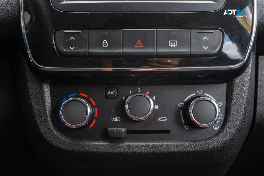 RENAULT KWID 1.0 12V SCE FLEX OUTSIDER MANUAL