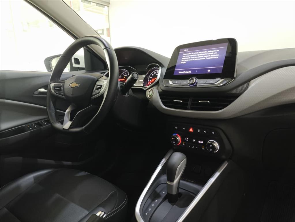 ONIX PLUS 1.0 TURBO FLEX PREMIER AUTOMÁTICO4