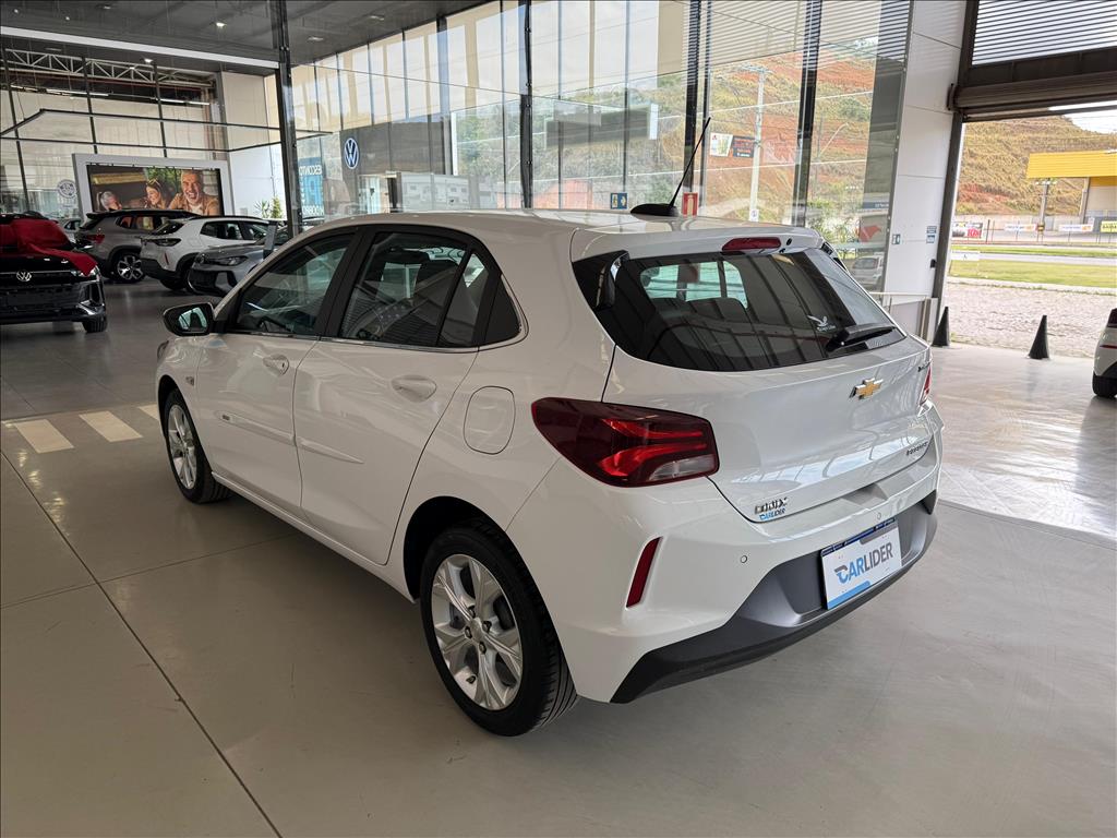 ONIX 1.0 TURBO FLEX PREMIER AUTOMÁTICO4