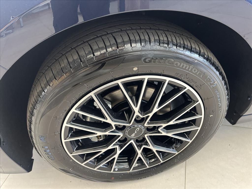 KING 1.5 DM-I PHEV GS AUTOMÁTICO3