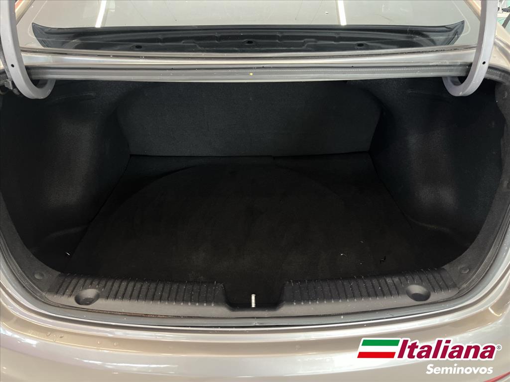 HB20S 1.6 COMFORT STYLE 16V FLEX 4P AUTOMÁTICO14
