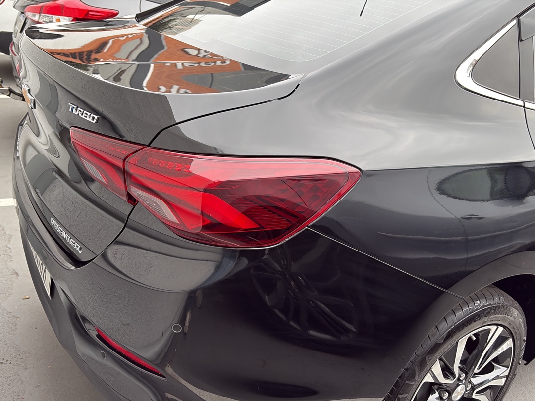 ONIX PLUS 1.0 TURBO FLEX PREMIER AUTOMÁTICO4